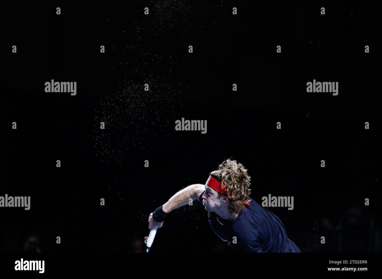 15th December 2023; ExCel Centre, Newham, London, England; Ultimate Tennis Showdown Grand Final Day 1; Andrey Rublev (Rublo) serves to Diego Schwartzman (EL Peque) Stock Photo