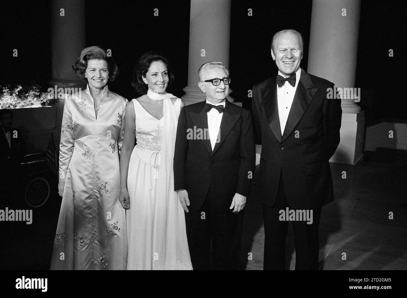 U.S. President Gerald Ford, First Lady Betty Ford, Italian President Giovanni Leone, and his wife Vittoria Michitto, attending White House dinner in honor of the Italian President, Washington, D.C., USA, Marion S. Trikosko, U.S. News & World Report Magazine Photograph Collection, September 25, 1974 Stock Photo