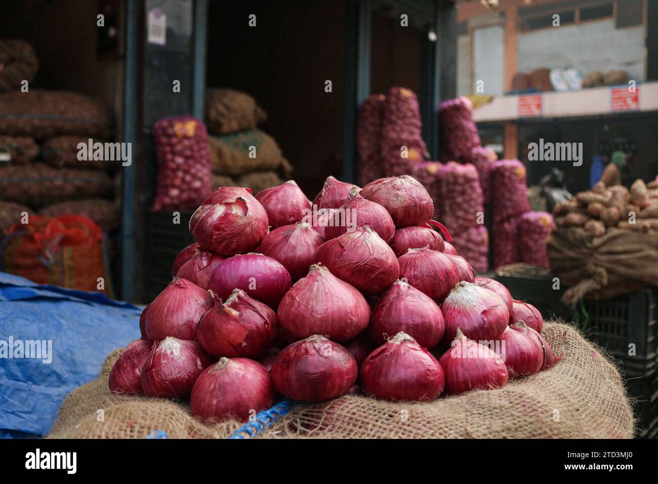 Asia grossmarkt hires stock photography and images Alamy