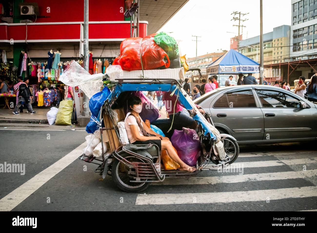 tuk-tuk-manila-hi-res-stock-photography-and-images-alamy