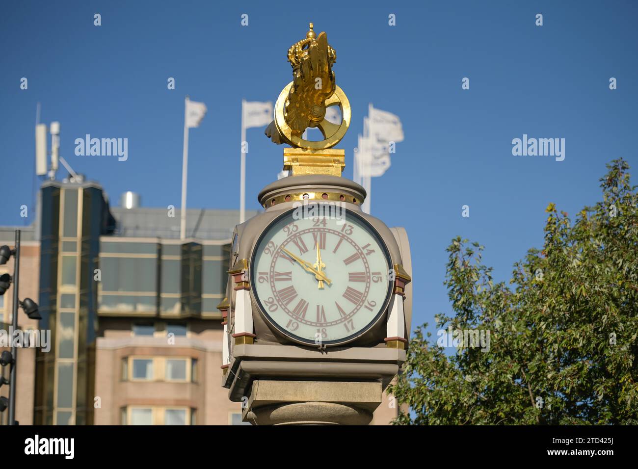 Station clock in front of Centralen Central Station, Stockholm, Sweden ...