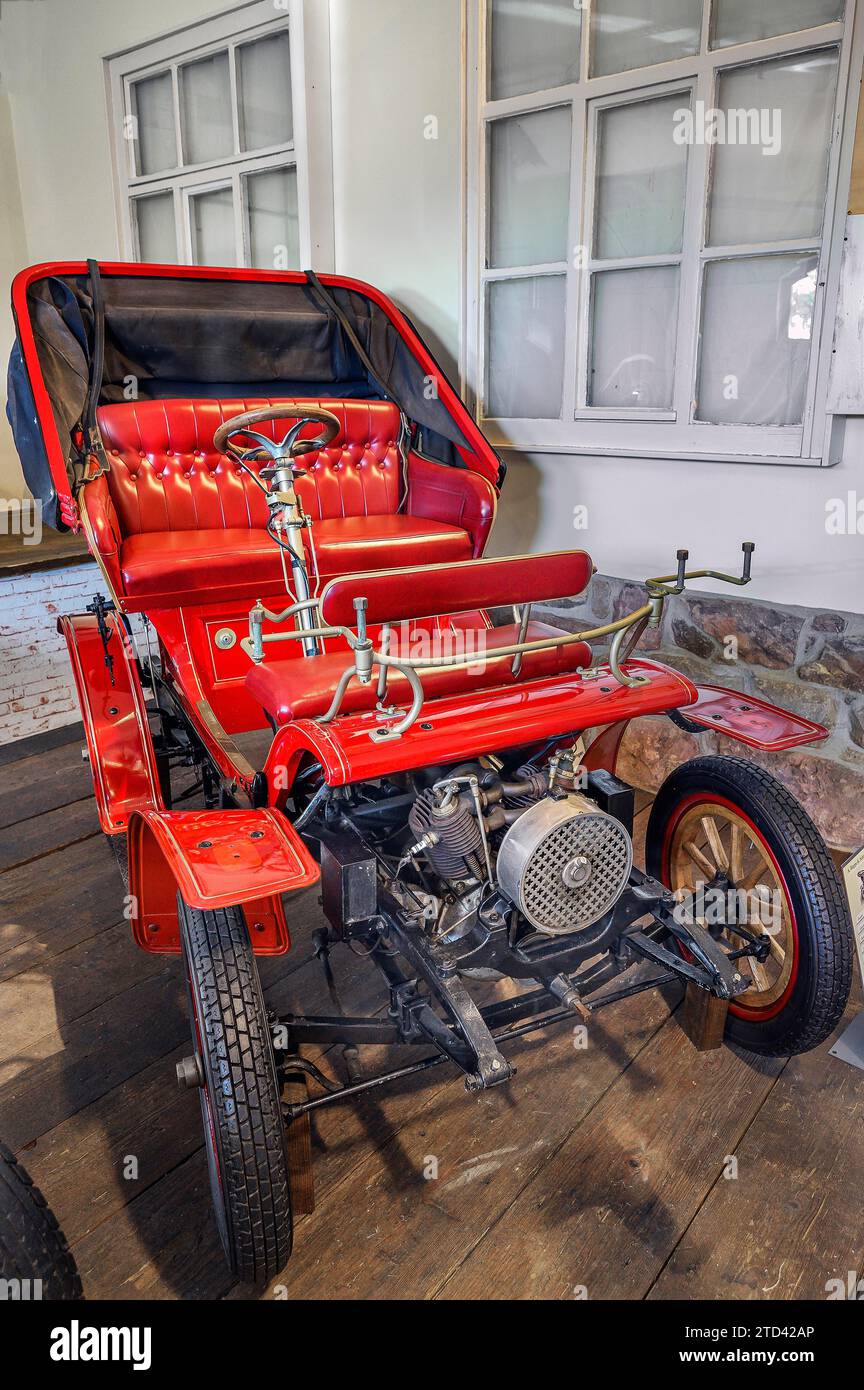 Motorised carriage by A. Ruppe & Sohn, Piccolo from 1907 with the