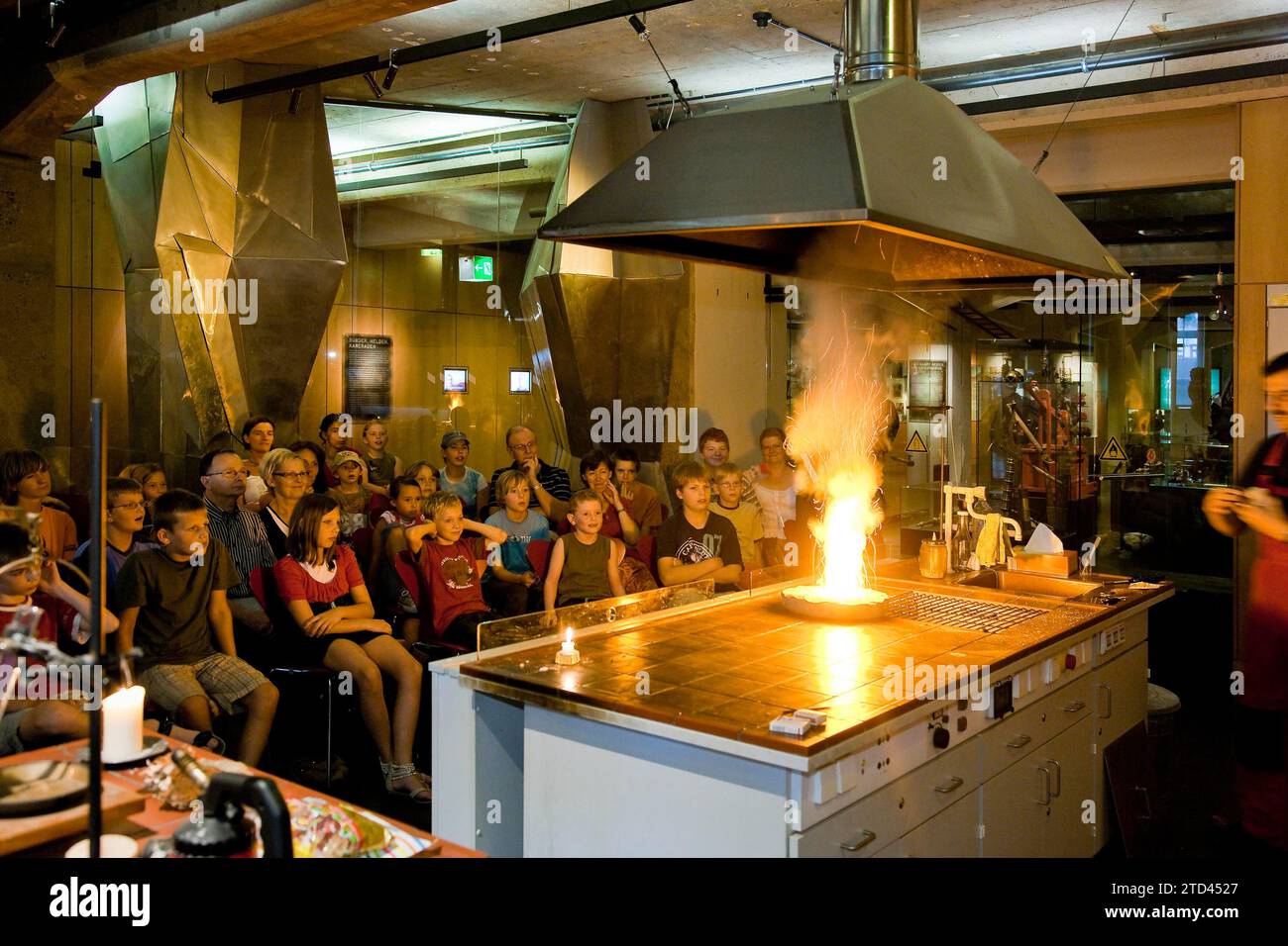 Show collections hi-res stock photography and images - Alamy
