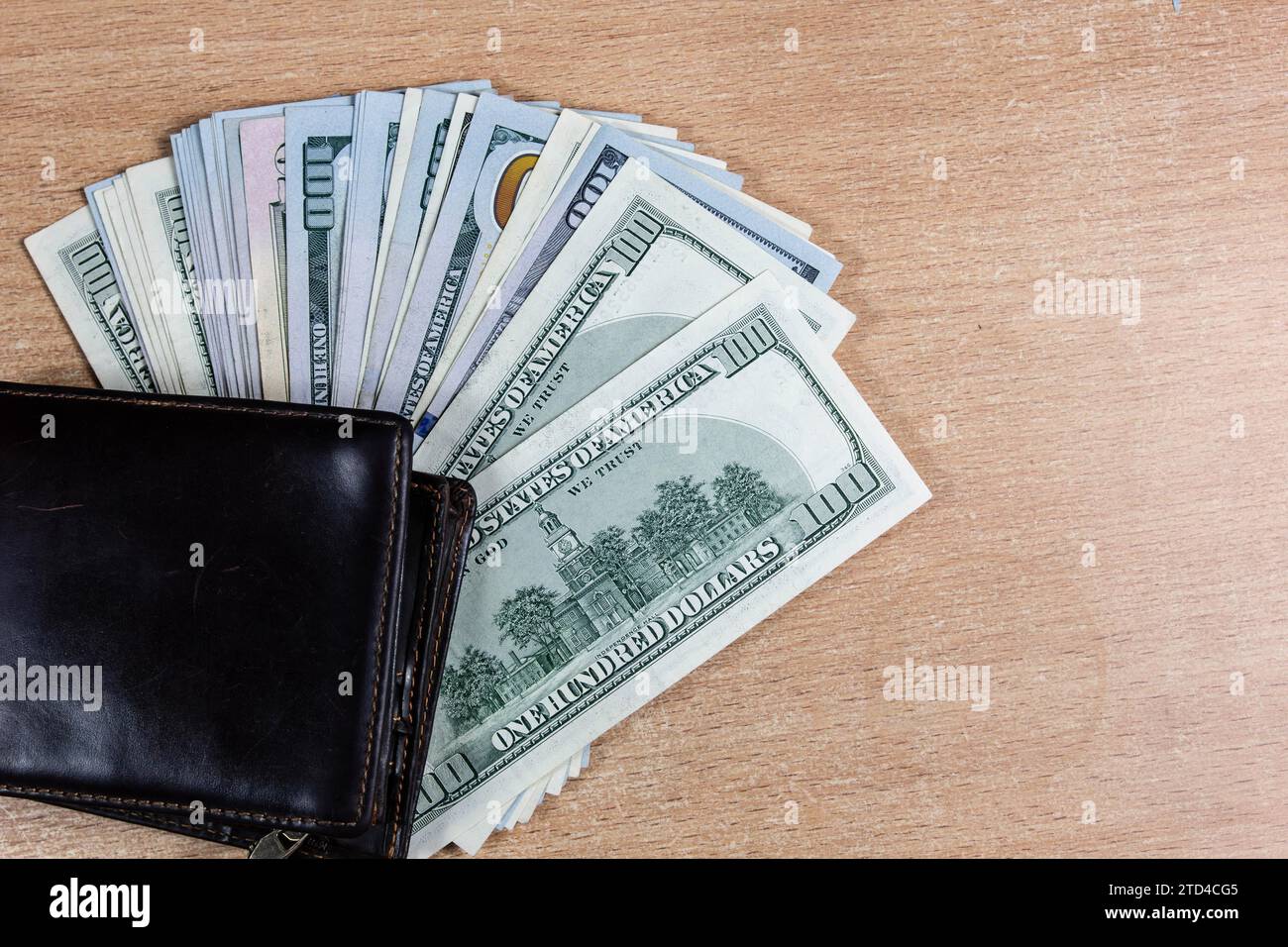 Many Hundred Dollar Bills On The Table Stock Photo Alamy many-hundred-dollar-bills-on-the-table-stock-photo-alamy