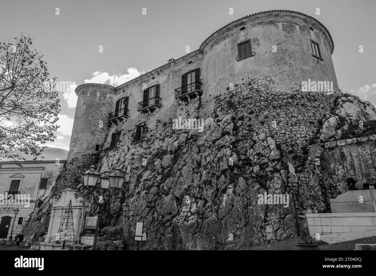 The main monument of the town, it was founded as a watchtower by the