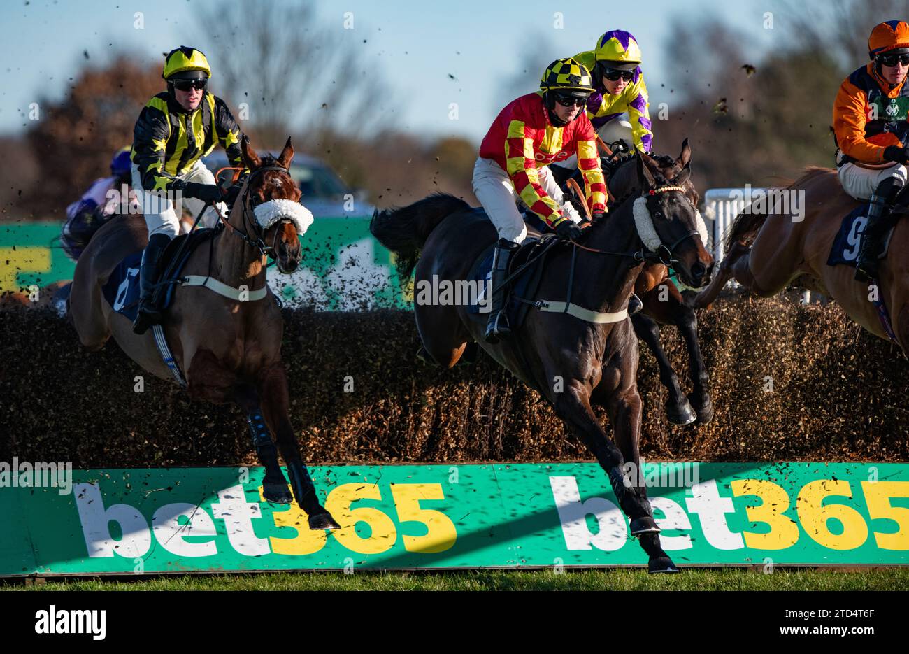 Doncaster, UK. 16th December, 2023. Doncaster, United Kingdom. Saturday 16th December 2023. Onemorefortheroad and Jack Quinlan win the The 6 Horse Challenge at Bet365 Handicap Steeple Chase for trainer Neil King and owners Rupert Dubai Racing. Credit JTW Equine Images / Alamy Live News Credit: JTW Equine Images/Alamy Live News Stock Photo