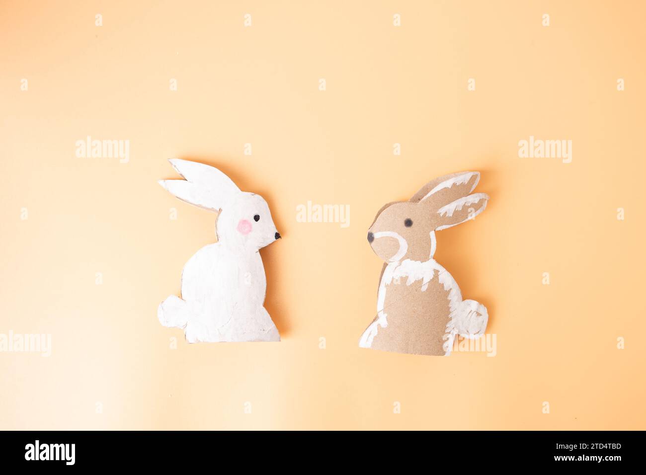 cut out paper rabbit animal tutorial, craft, DIY Stock Photo - Alamy