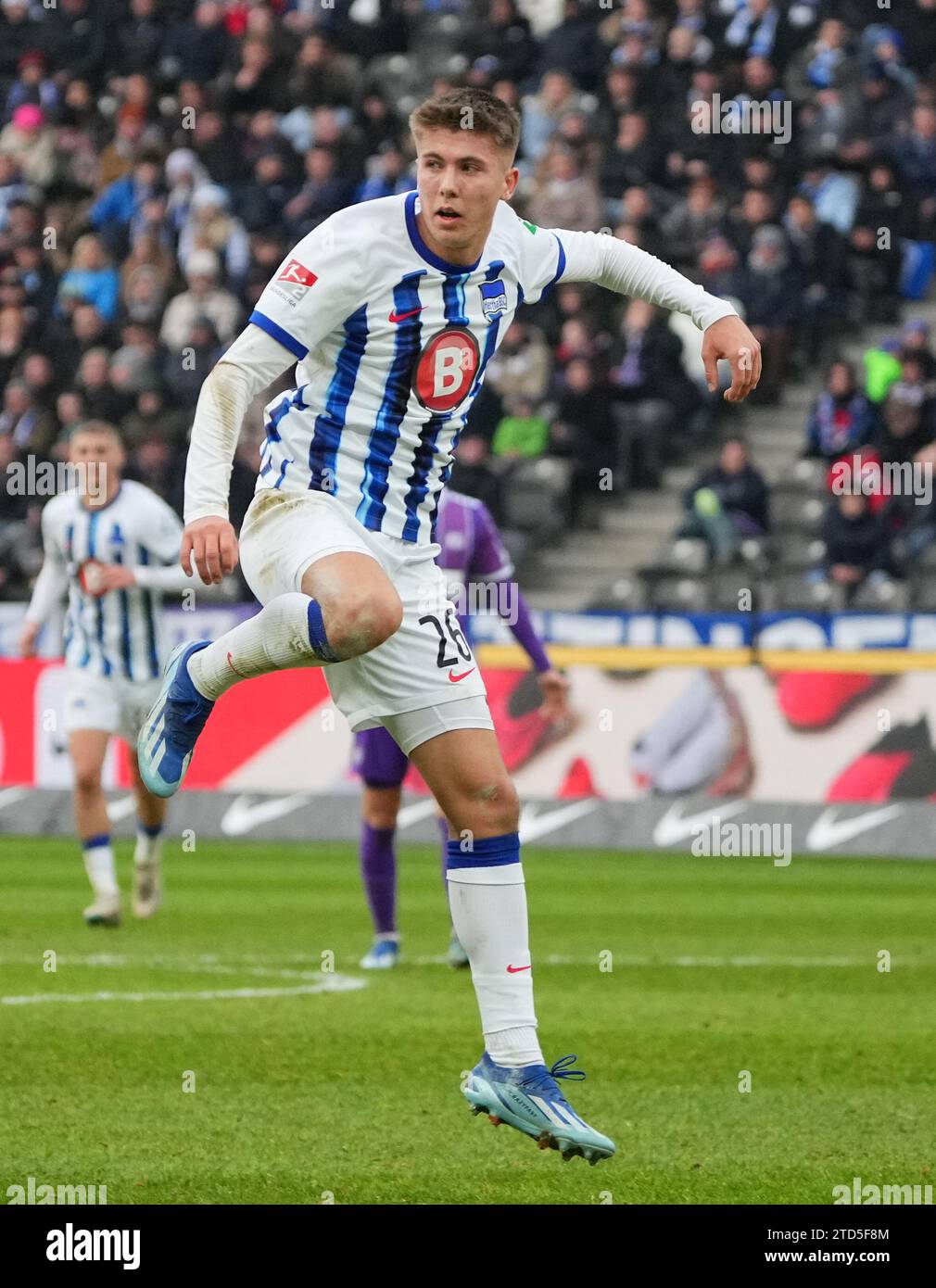 16 December 2023, Berlin: Soccer: Bundesliga 2, Hertha BSC - VfL Osnabrück, Matchday 17, Olympiastadion. Hertha's Gustav Christensen in action. Photo: Soeren Stache/dpa - IMPORTANT NOTE: In accordance with the regulations of the DFL German Football League and the DFB German Football Association, it is prohibited to utilize or have utilized photographs taken in the stadium and/or of the match in the form of sequential images and/or video-like photo series. Stock Photo