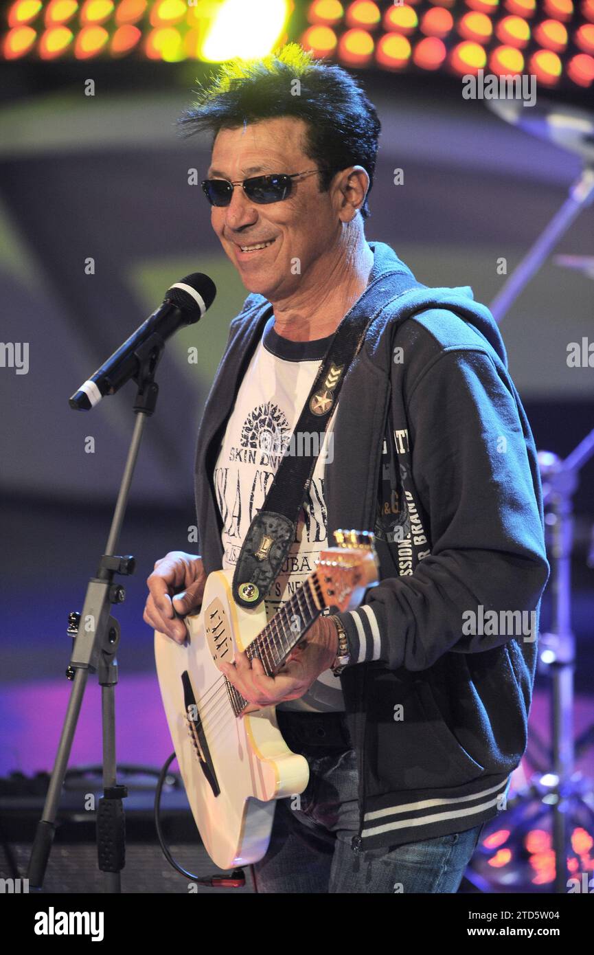 Edoardo bennato immagini 2010 hires stock photography and images Alamy