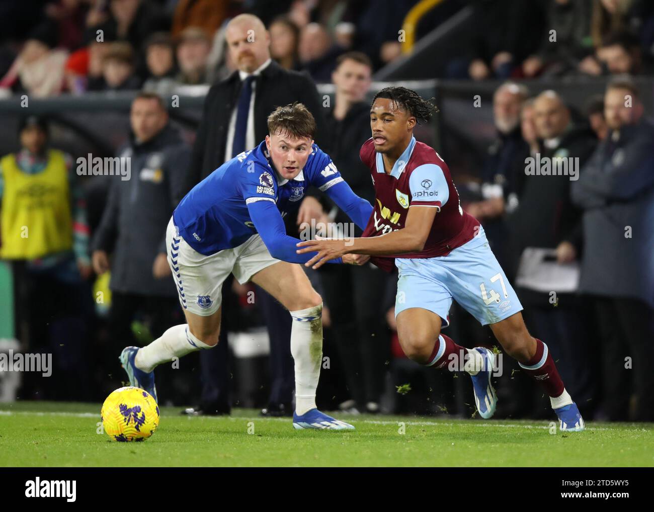 Burnley, UK. 16th Dec, 2023. Wilson Odobert of Burnley challenged by ...
