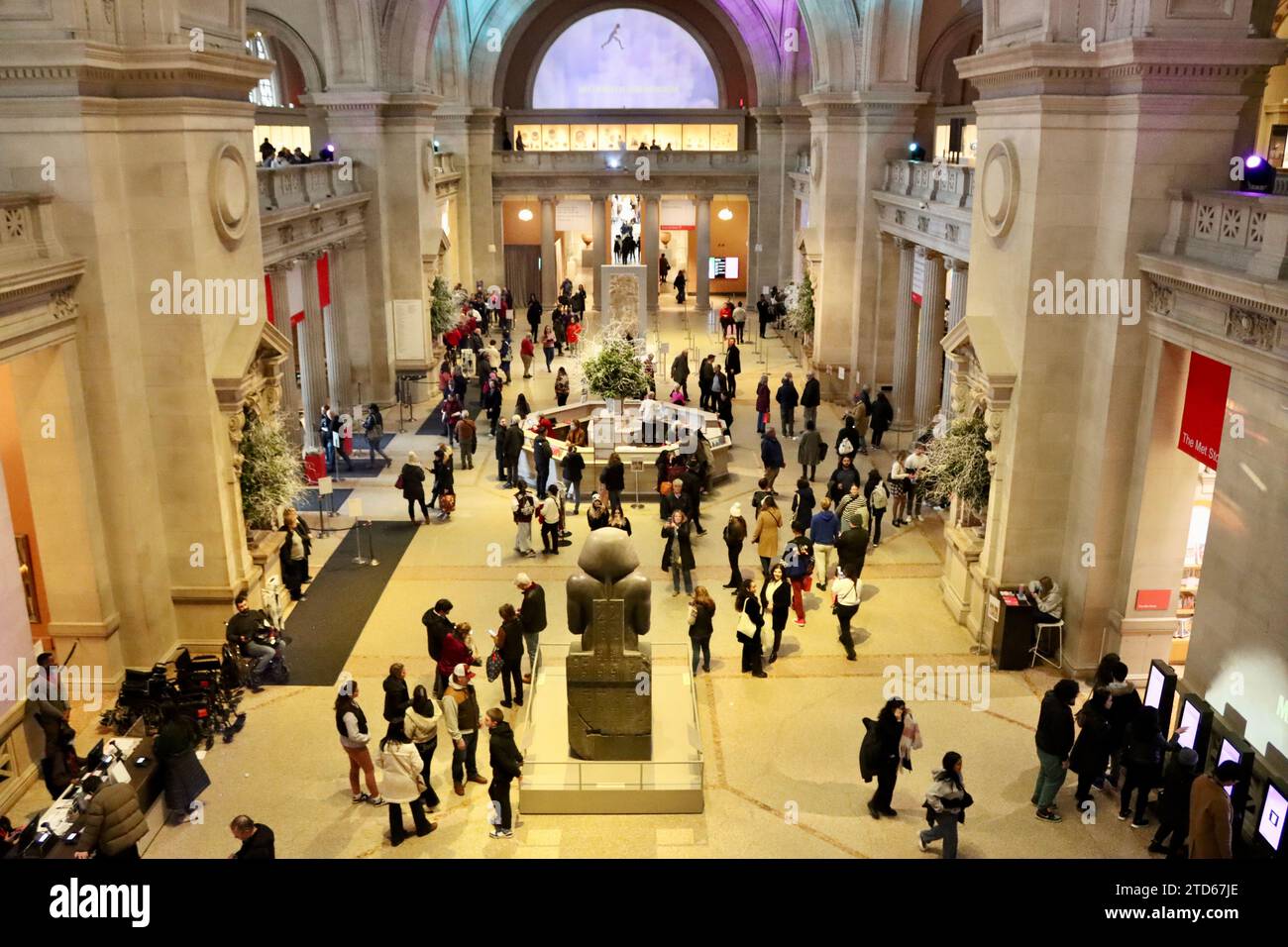 The Great Hall of The Metropolitan Museum, The Met on Fifth avenue in Manhattan, New York Stock Photo