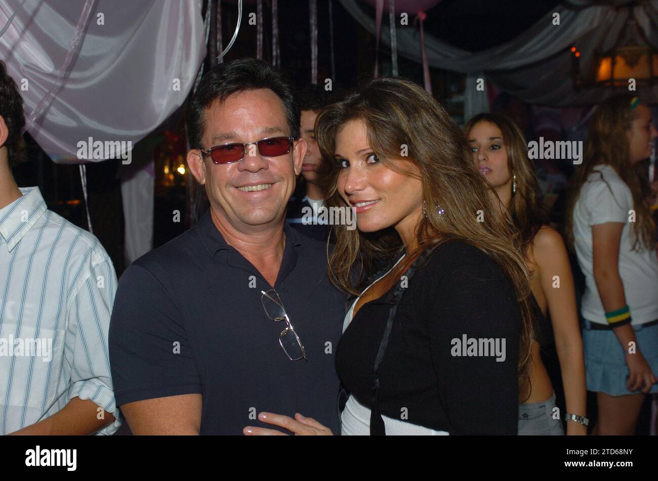 Laura Ridinger EXCLUSIVE COVERAGE FRIDAY OCTOBER 1ST 2004 The ATV - Amber Celebrity ...