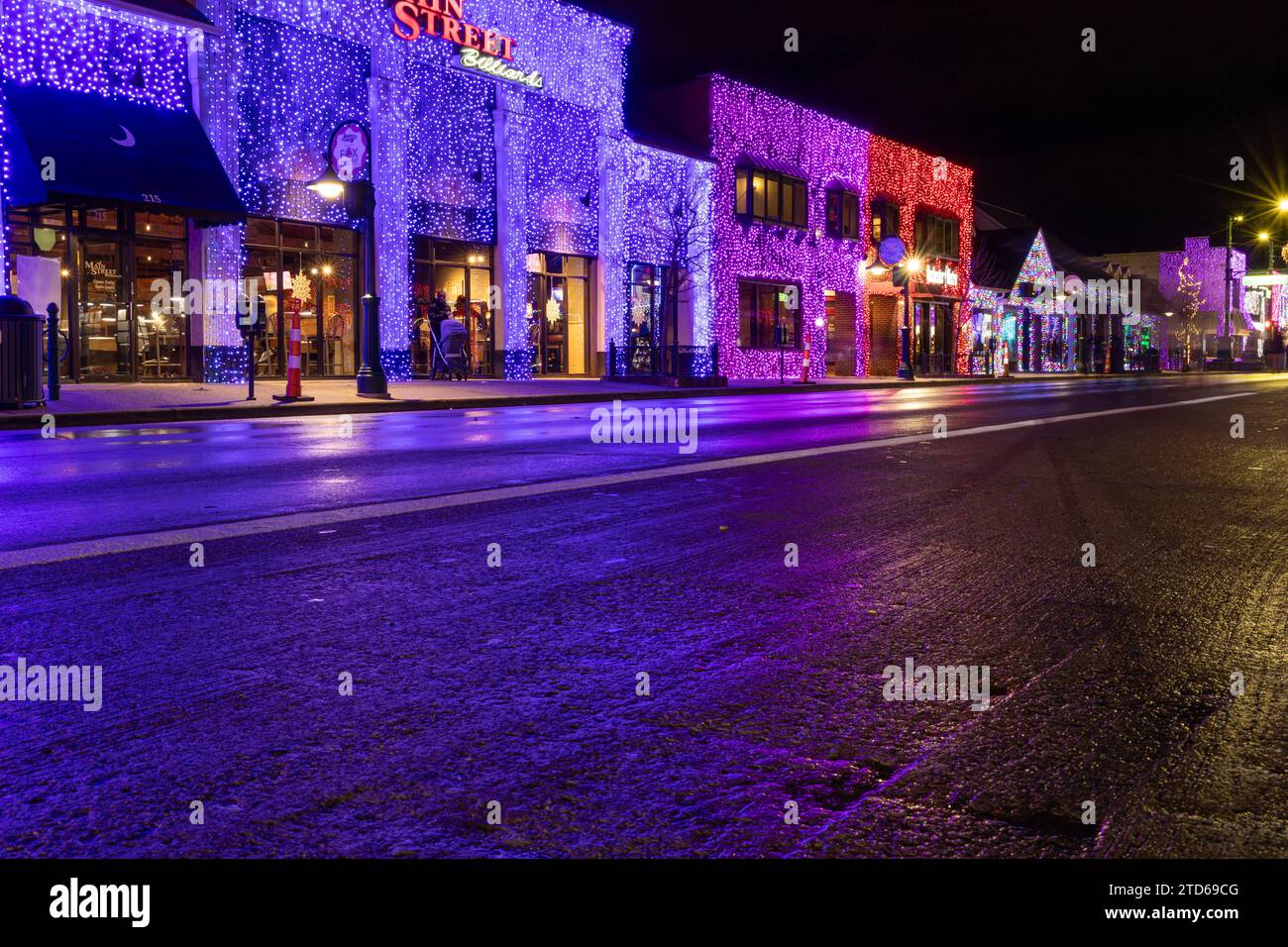 Christmas lights in downtown Rochester Michigan Stock Photo Alamy