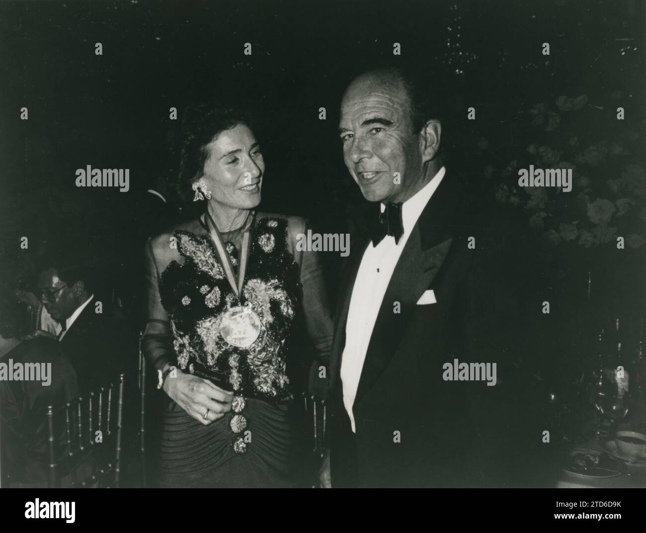 New York (USA), 11/26/1992. Paloma O'Shea received the Gold Medal from ...