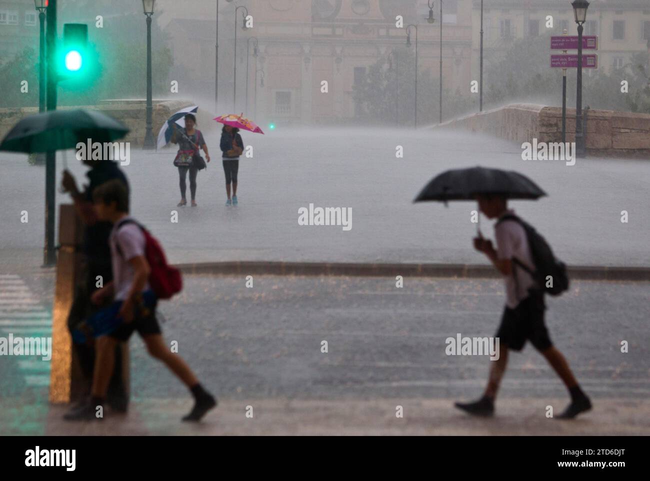 Valencia, 09/22/2014. Rain in the city. Photo: Rober Solsona. Archdc ...