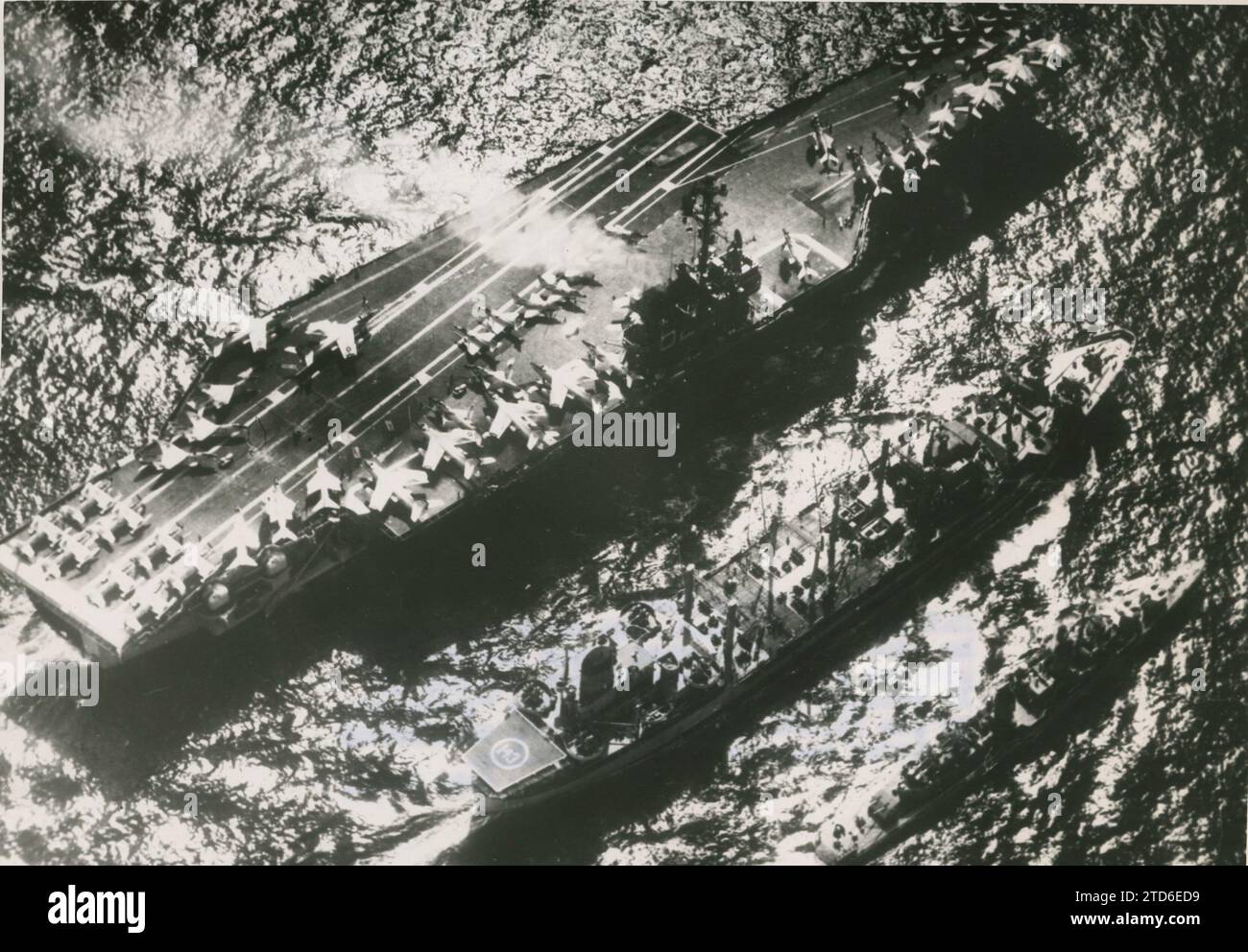 12/31/1961. Sea of the Antilles. A real fleet has been arranged to make effective the blockade of Cuba established by Kennedy. In the Photo, the Atomic Aircraft Carrier 'Enterprise', 73,000 Tons Coordinated Center for All Naval Operations. Credit: Album / Archivo ABC Stock Photo