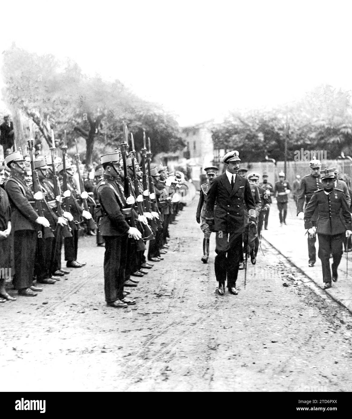 09/17/1922. Guernica. The Basque Studies Congress. HM the King ...