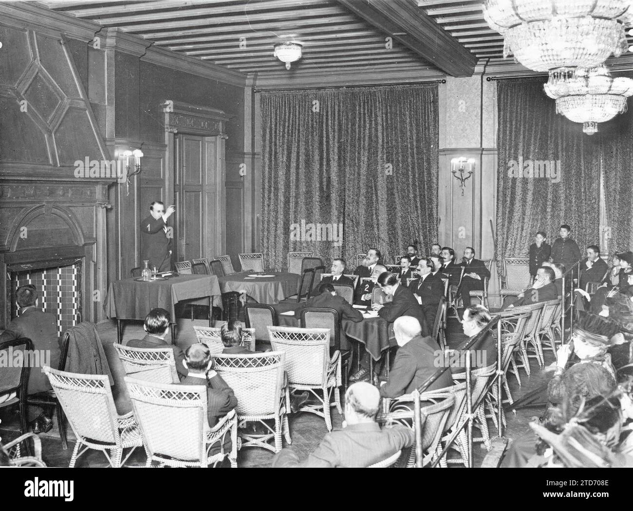 02/04/1917. Conferences of the Maurist center and youth of Madrid. Mr. Pío Zabala (1) during his speech yesterday at the Palace Hotel, with the assistance of Mr. Maura (2). Credit: Album / Archivo ABC / Julio Duque Stock Photo