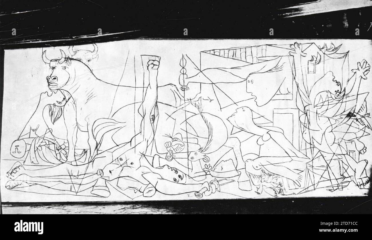 04/30/1937. Creative process of Picasso's Guernica. First picture. Credit: Album / Archivo ABC Stock Photo