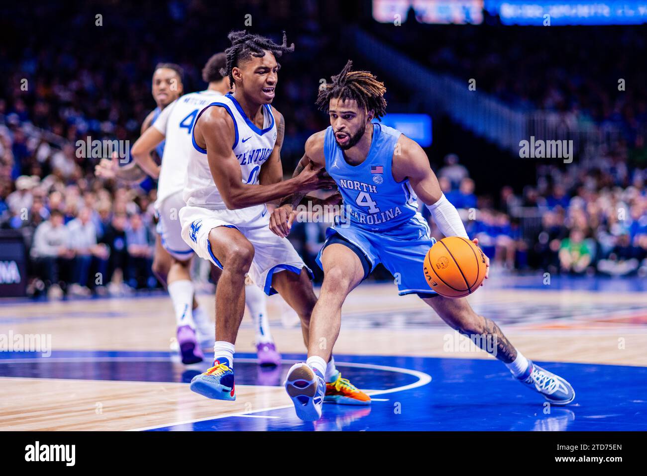 December 16, 2023: North Carolina Tar Heels guard RJ Davis (4) drives ...