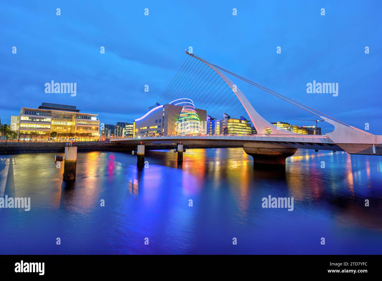 The river Liffey with the Samuel Beckett Bridge in Dublin, Ireland, at ...