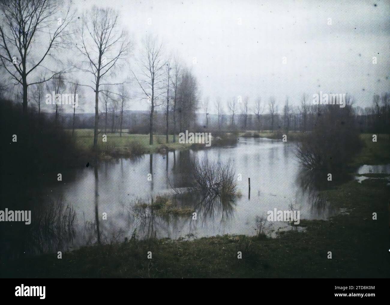 Noyon, France, First World War, Nature, Environment, Back-front, Landscape, River, Hydrography, France, Noyon, L' Oise, Noyon, 01/10/1917 - 31/10/1917, Cuville, Fernand, 1917 - devastated regions, Somme, Oise, Aisne - Fernand Cuville (Photographic section of the army) - (September-October), Autochrome, photo, Glass, Autochrome, photo, Positive Stock Photo