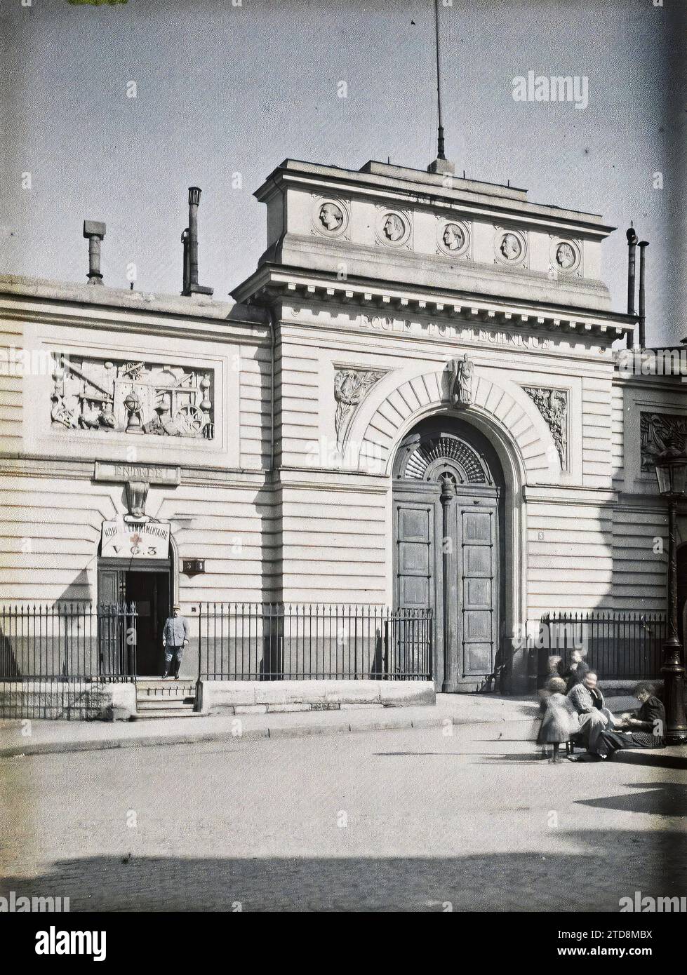 Polytque hires stock photography and images Alamy