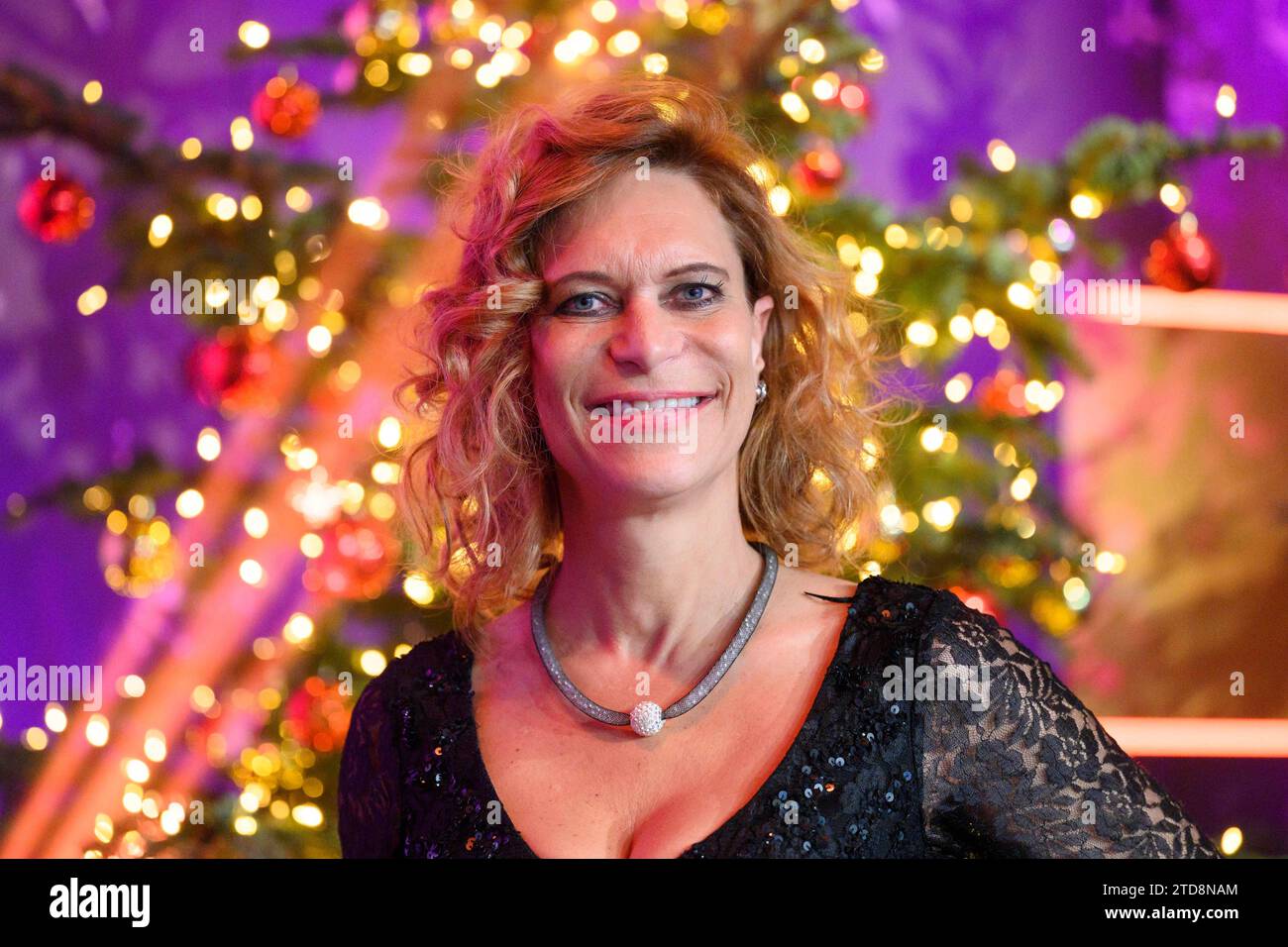 FriseurWeltmeisterin Sonja Fischer in der TVShow 30 Jahre