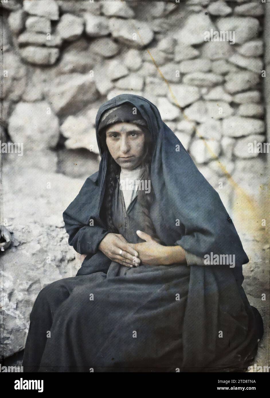 Jerusalem, Israel, Palestine Woman from As-Salt with Indigo Tattoo, Human Beings, Clothing, Society, Religion, Woman, Costume, Ethnic Minority, Bedouin, Islam, Portrait, Tattoo, Jewelry, Hairstyle, Headgear, Palestine, Jerusalem, Israel, Women of El-Salt, Jérusalem, 10/08/1918 - 10/08/1918, Castelnau, Paul, 1918 - Middle East, Egypte, Palestine, Chypre - Paul Castelnau (Photographic section of the army) - (9 January-6 October), Autochrome, photo, Glass, Autochrome, photo, Positive, Vertical, Size 9 x 12 cm Stock Photo
