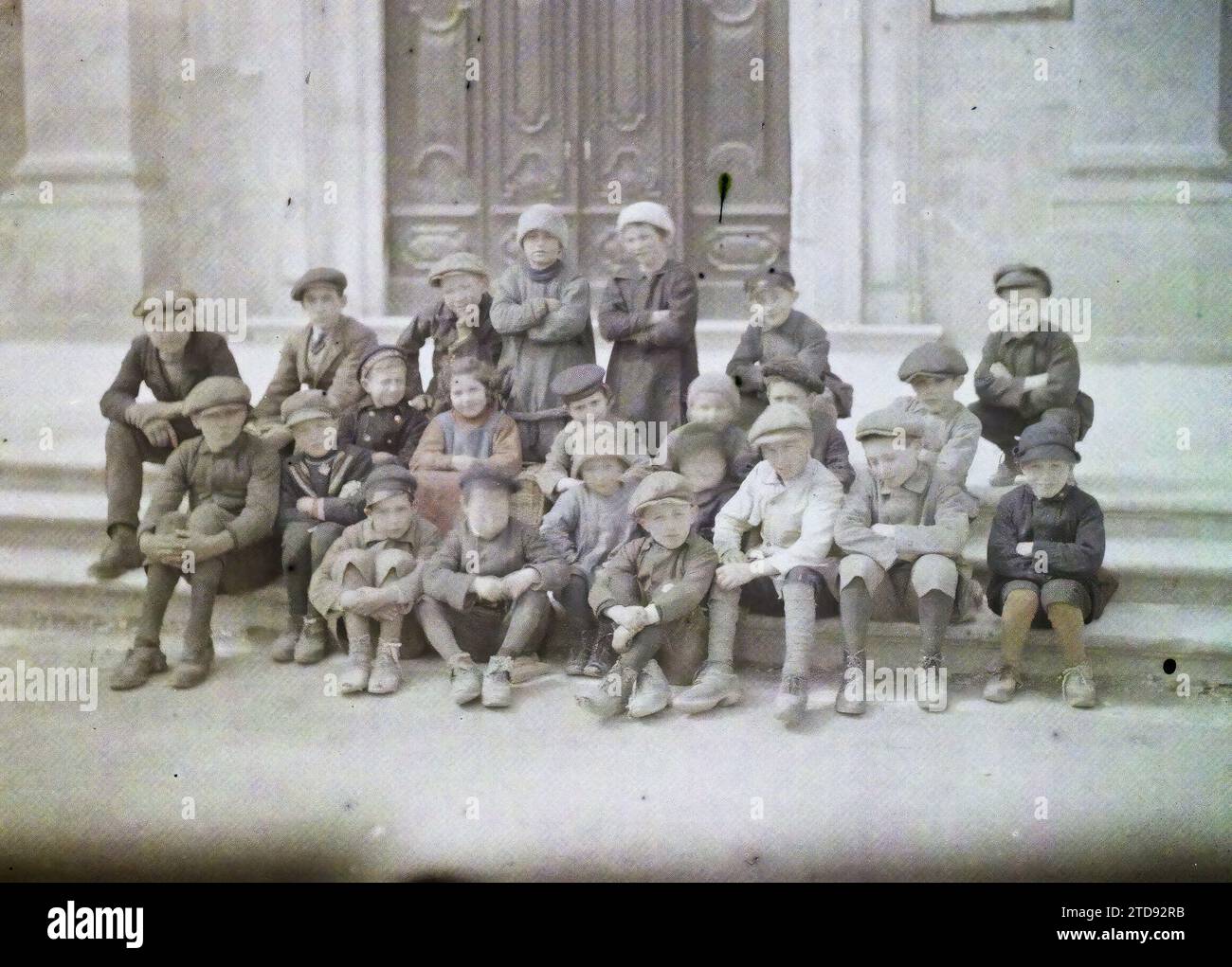 vicenza-italy-group-of-children-clothing-people-costume-child