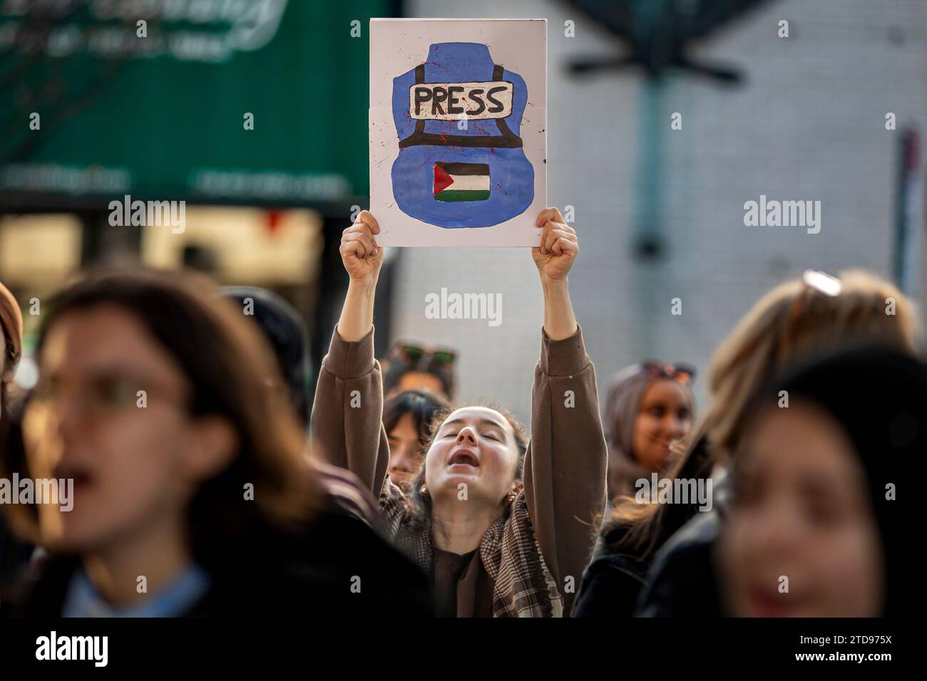 Drawing flood hi-res stock photography and images - Page 5 - Alamy