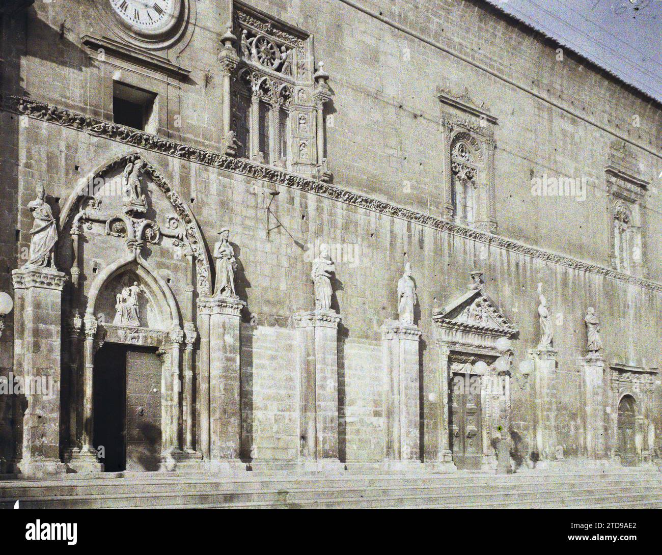 Sulmona italy hi-res stock photography and images - Alamy