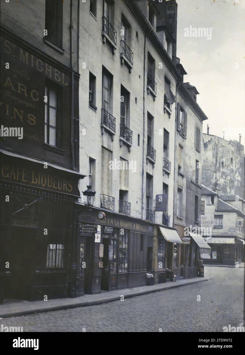 France rue frederic sauton towards rue maitre albert hires stock