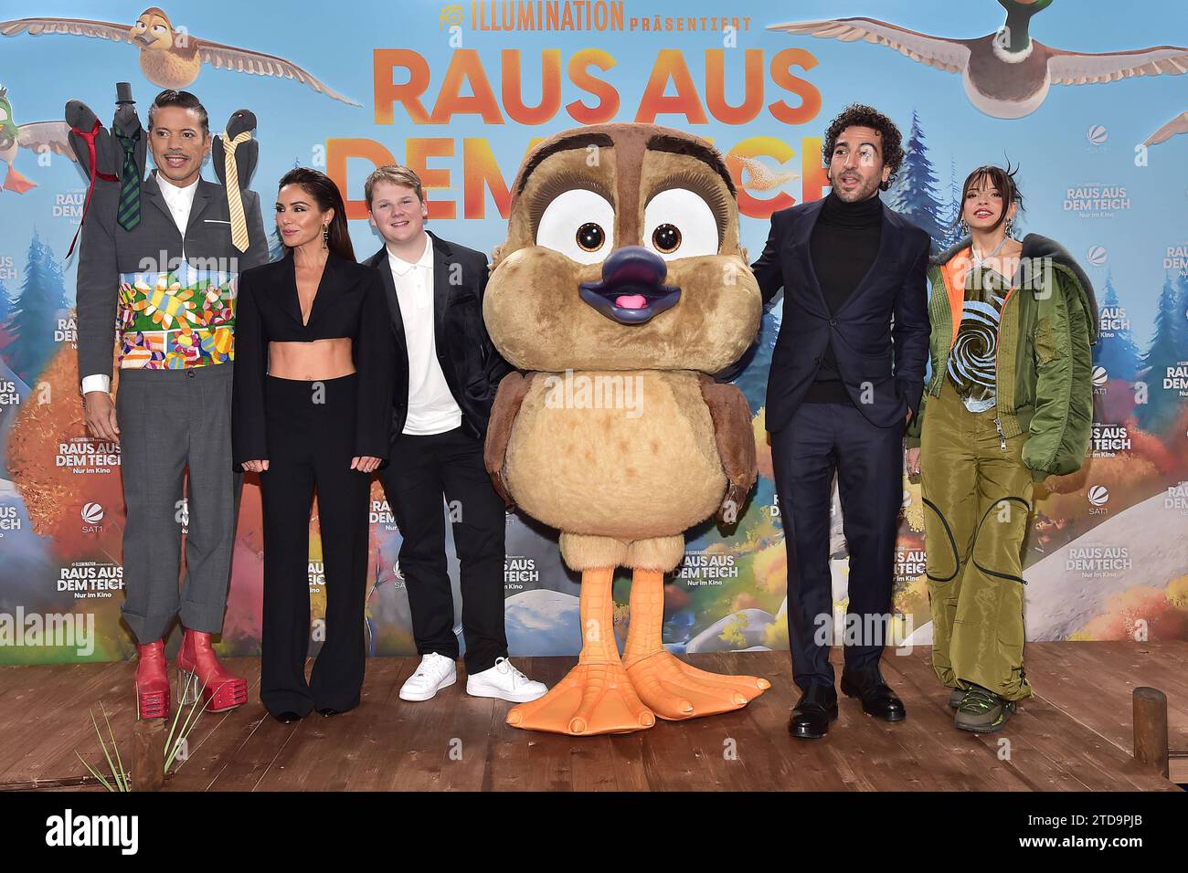 Deutschlandpremiere von RAUS AUS DEM TEICH Elyas MBarek, Nazan Eckes