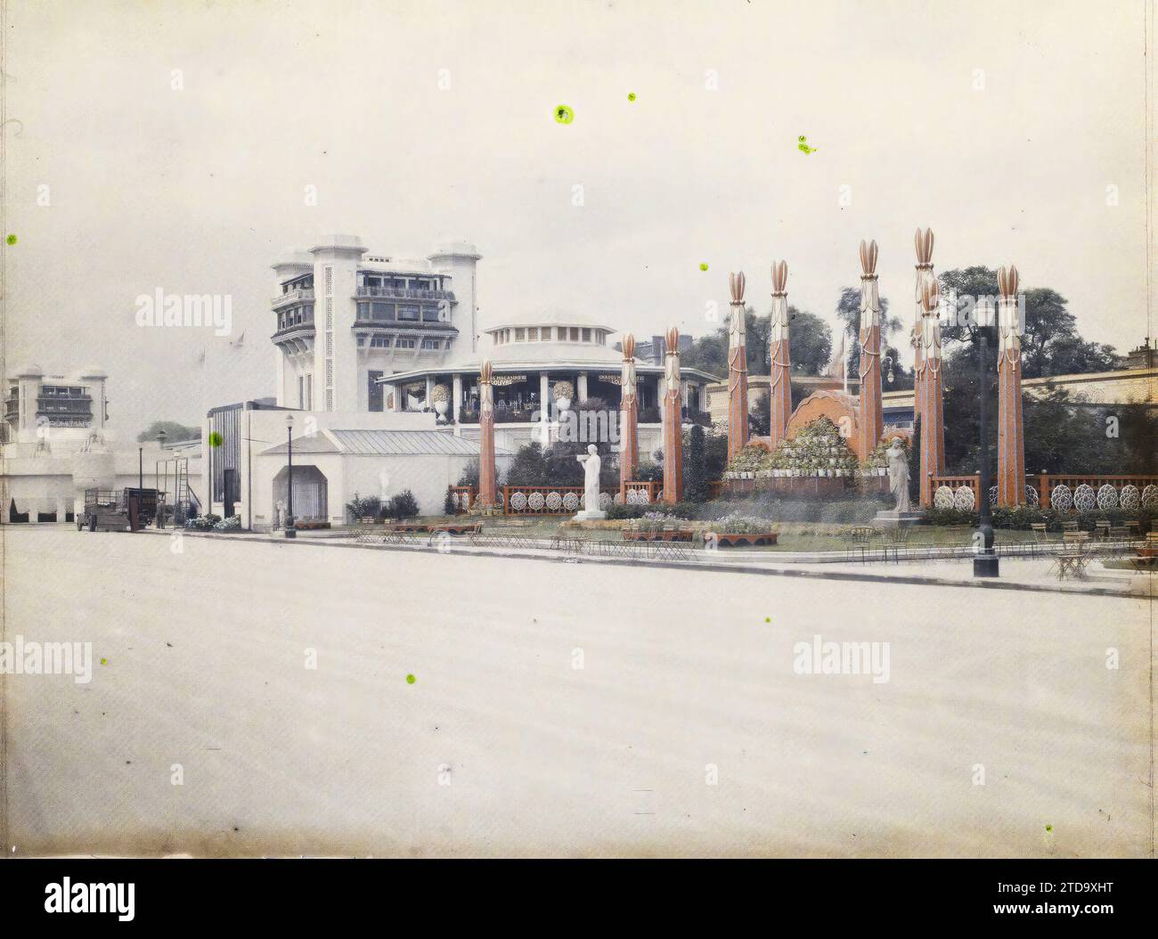 Jacques lamberts garden hires stock photography and images Alamy