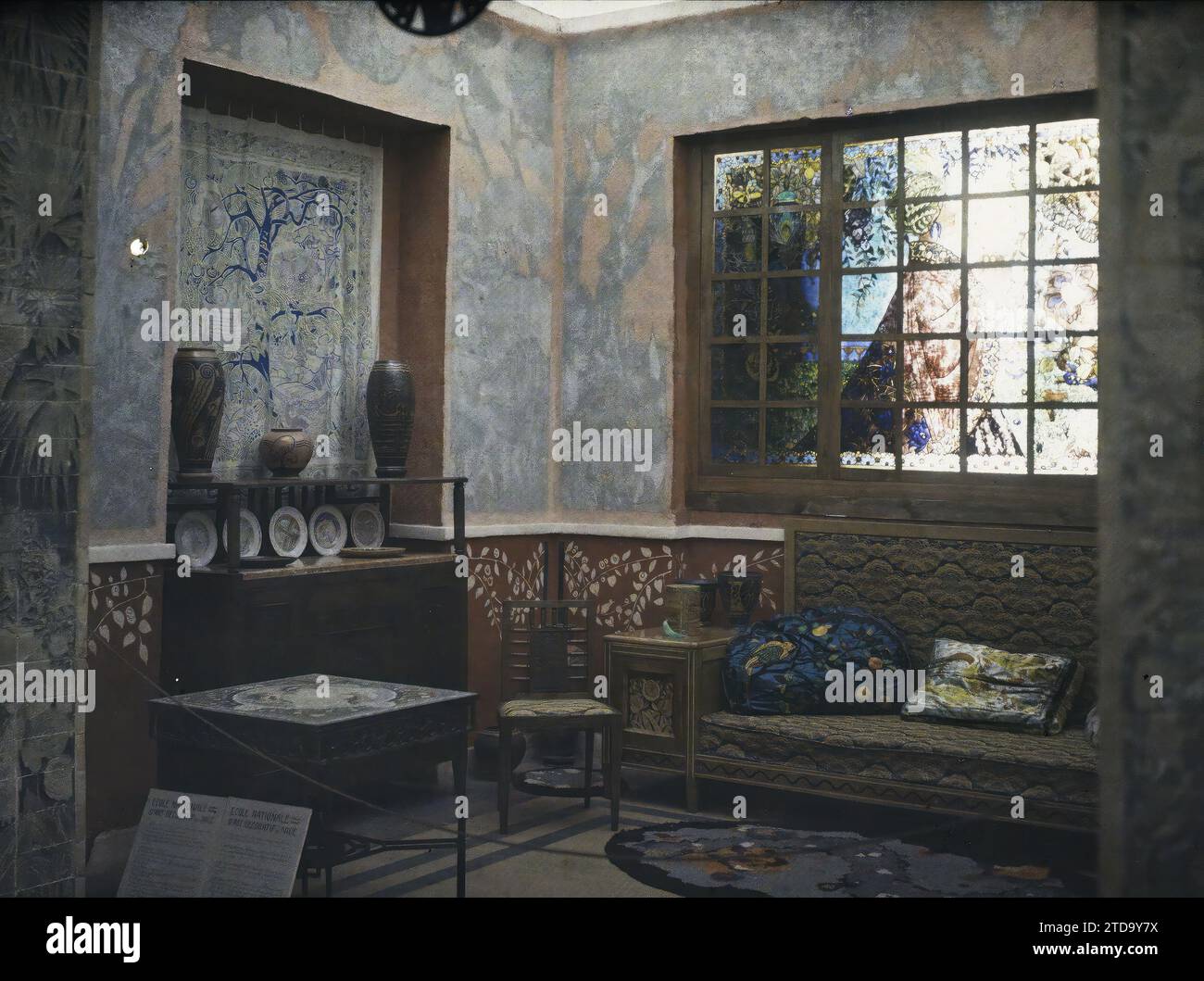 Paris (7th8th arrondissement), France The exhibition of decorative