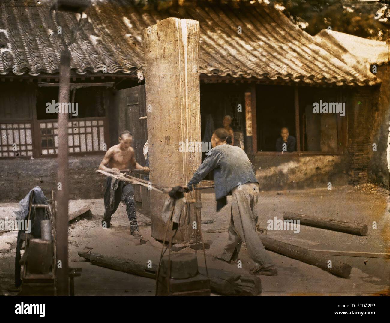 Castaway crafts hires stock photography and images Alamy