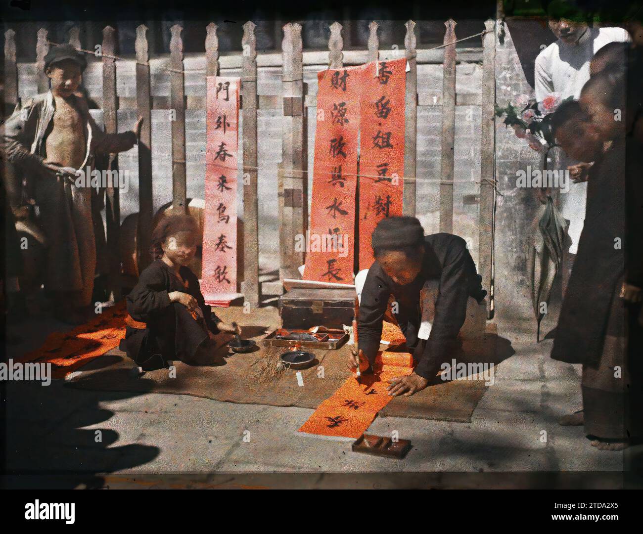 Craftsman calligraphing hires stock photography and images Alamy