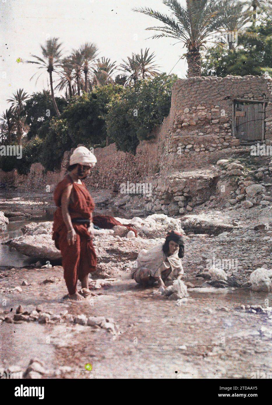 Ouled nail woman algeria hires stock photography and images Alamy
