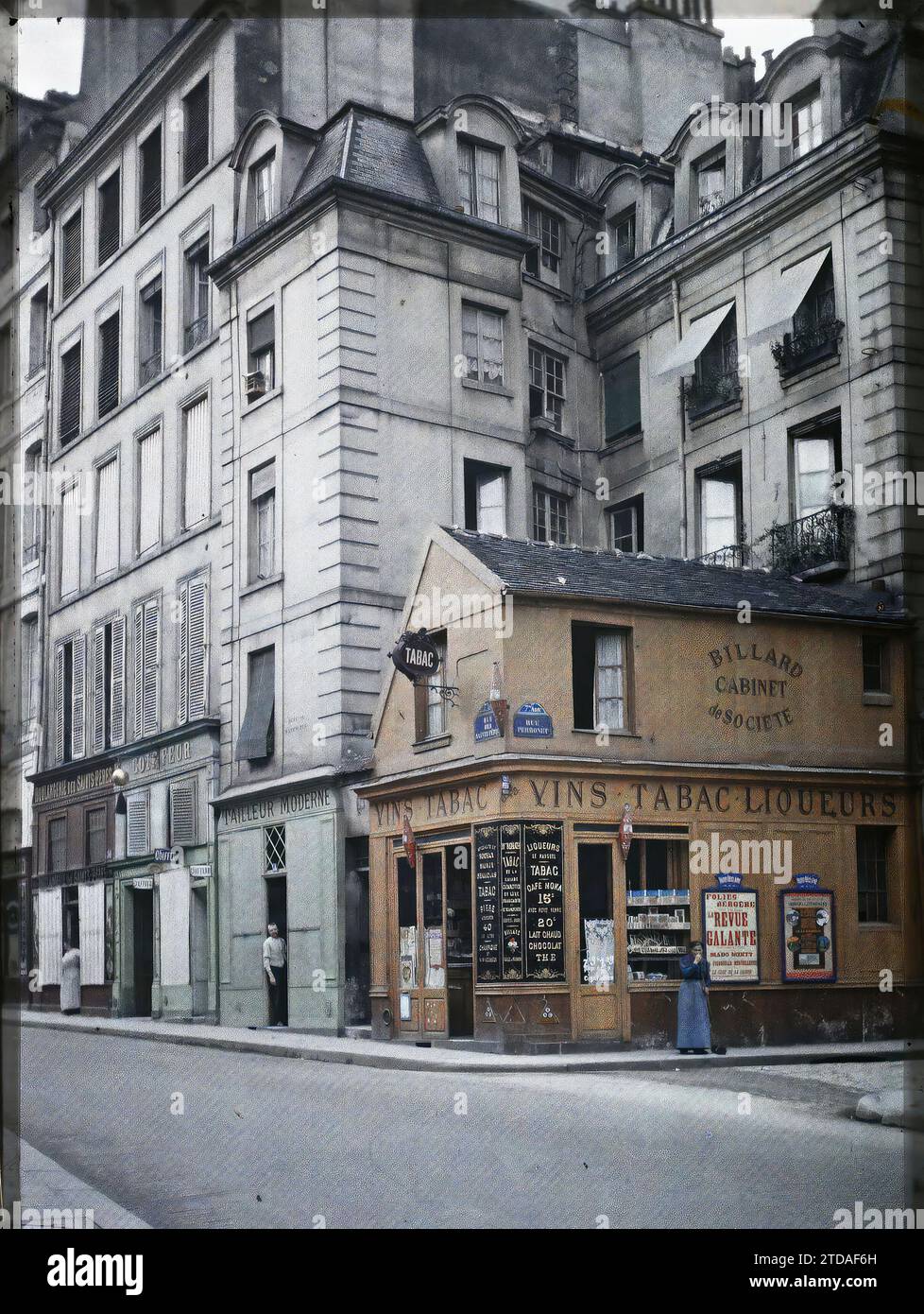 Paris (7th arr.), France The corner of rue Perronet and rue des Saints ...