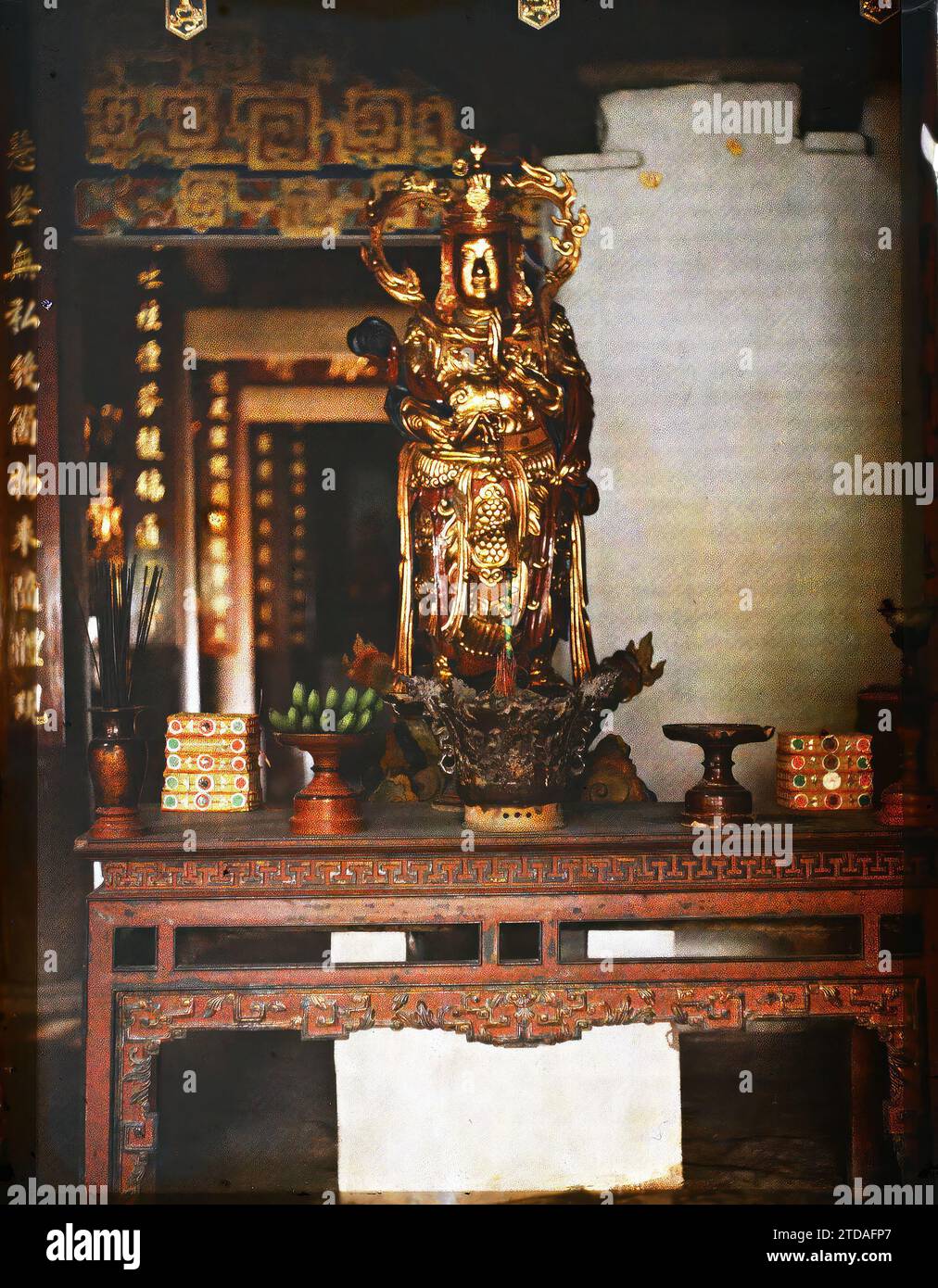 Hànoi, Tonkin, Indochina One of the side altars inside a Buddhist