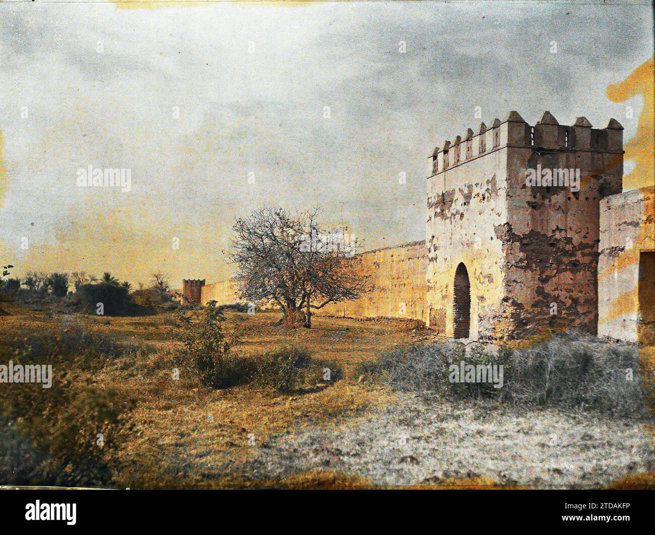 Wall of sultans garden hires stock photography and images Alamy