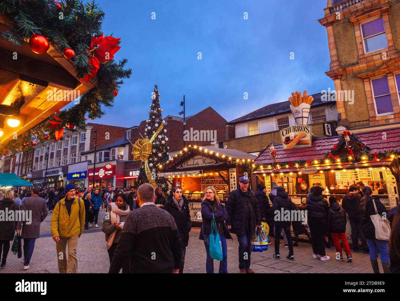 Bromley, Greater London, England - December 16, 2023: Bromley's High Street Extravaganza: A Captivating Christmas Market Showcase with Glittering Ligh Stock Photo