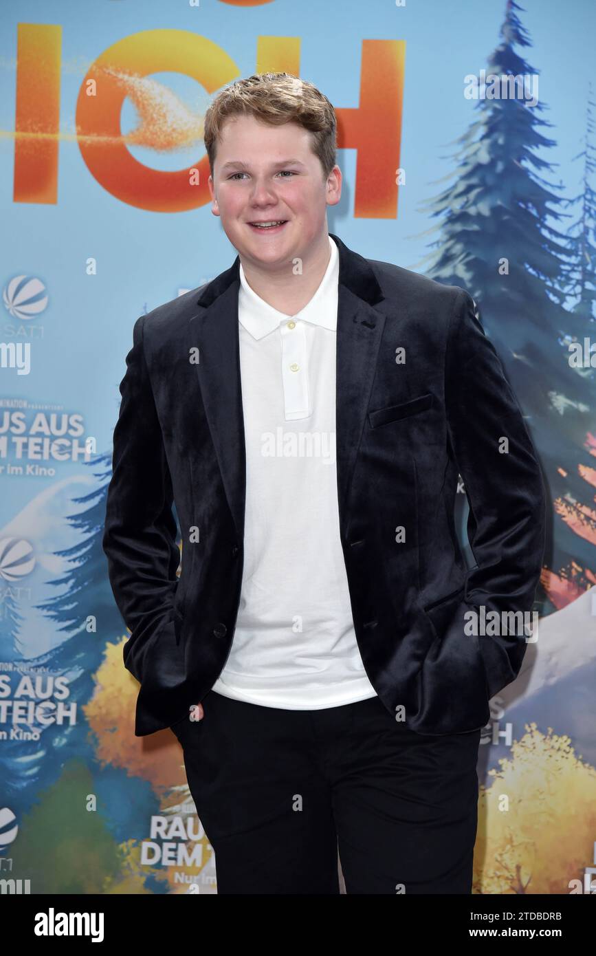 Julius Weckauf bei der Deutschlandpremiere von RAUS AUS DEM TEICH im