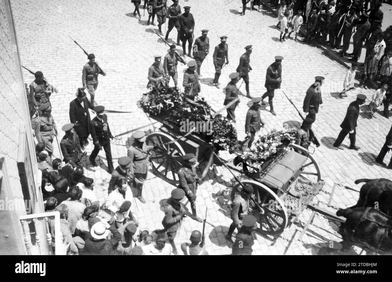 Lutenant Rack 05/18/1922. Ceuta. Burial of Lieutenant Colonel González Tablas. The ...