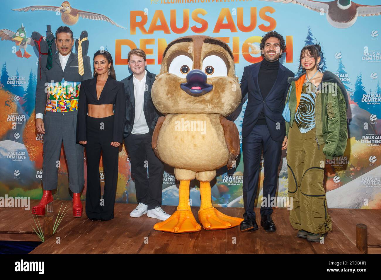 Film Premiere Raus aus dem Teich Gonzalez, Nazan Eckes, Julius