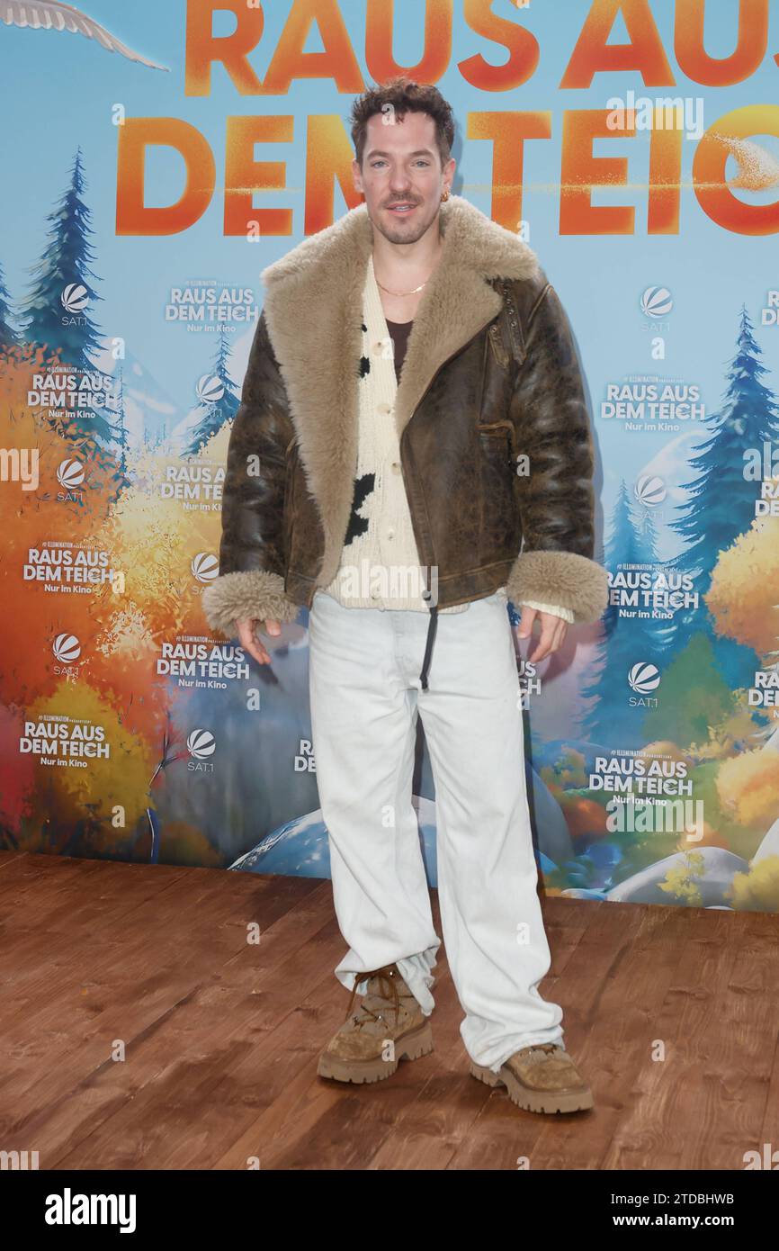 Film Premiere Raus aus dem Teich Nico Stank bei der Filmpremiere des