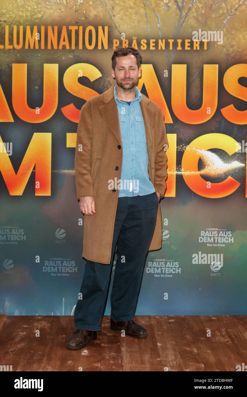 Film Premiere Raus aus dem Teich Florian Stetter bei der Filmpremiere
