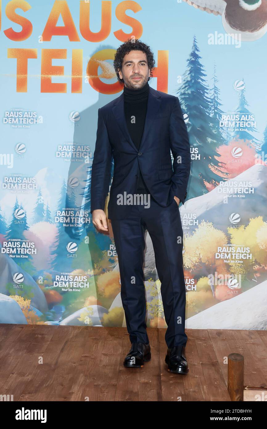 Film Premiere Raus aus dem Teich Elyas M Barek bei der Filmpremiere