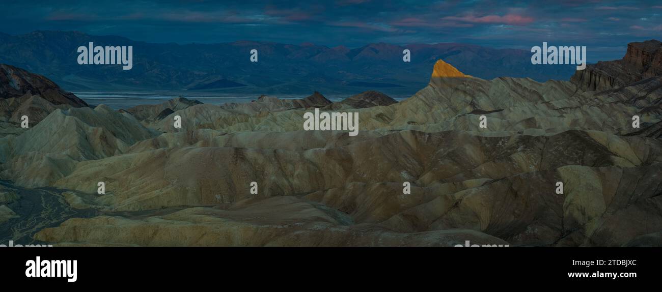 Death valley landscape hi-res stock photography and images - Alamy